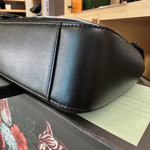 Gucci GG Marmont Medium Insect Black Matelassé Purse - Picture 9 of 13